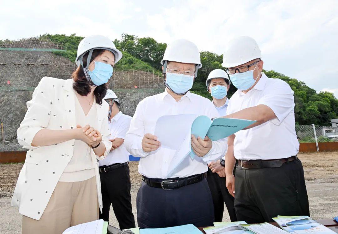 学校教育目标与社会需求对接，探索与实践之路