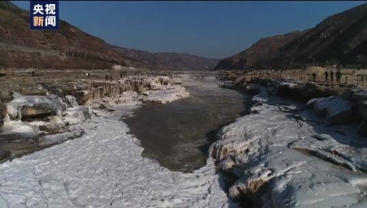 黄河壶口段流凌封河背后的自然奥秘与壮丽景象