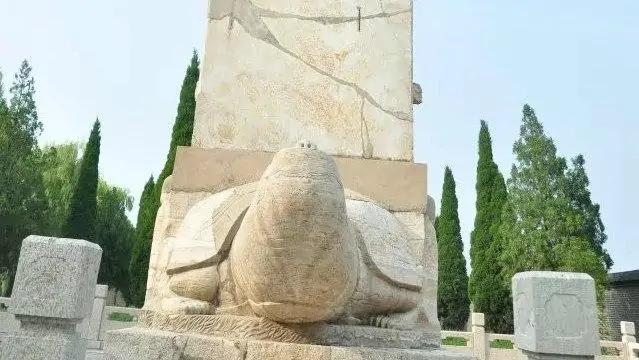 美食习俗对地方旅游的影响力探究